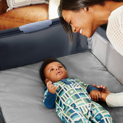 GRACO Pack 'n Play Simple Solutions Playard - Cam