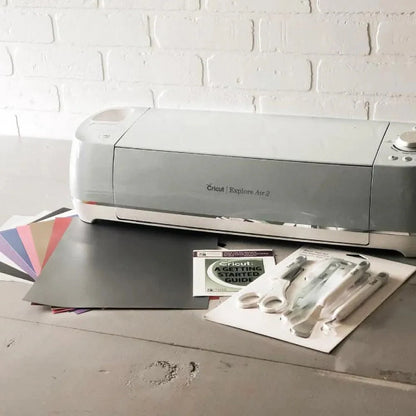 Cricut Explore Air 2 Machine Bundle Beginner Guide, Tool Kit, Vinyl Pack, Designs & Project Inspiration