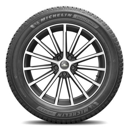 Full season 245/45R21/XL 104V tires