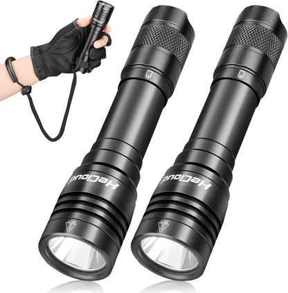 Scuba Diving Flashlight with Rechargeable Dive Light Scuba Diving 5500LM Underwater Flashlight 328ft IPX8 Waterproof 4 Modes Scuba Dive Light with Charger for Submarine Deep Sea Snorkeling