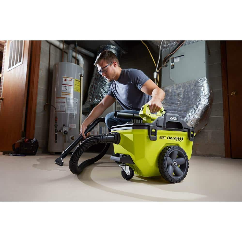 ONE+ 18V Cordless 6 Gal. Wet/Dry Vacuum Kit with 4.0 Ah Battery, Charger and Vacuum Accessories P770KN