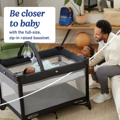 GRACO On The Go Zip Pack 'n Play with Bassinet & Playpen