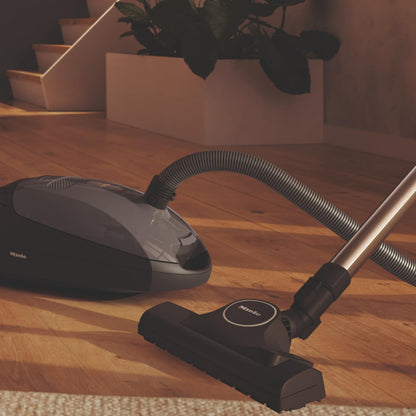 MIELE Classic C1 Pure Suction Vacuum - Portable Bagged Canister