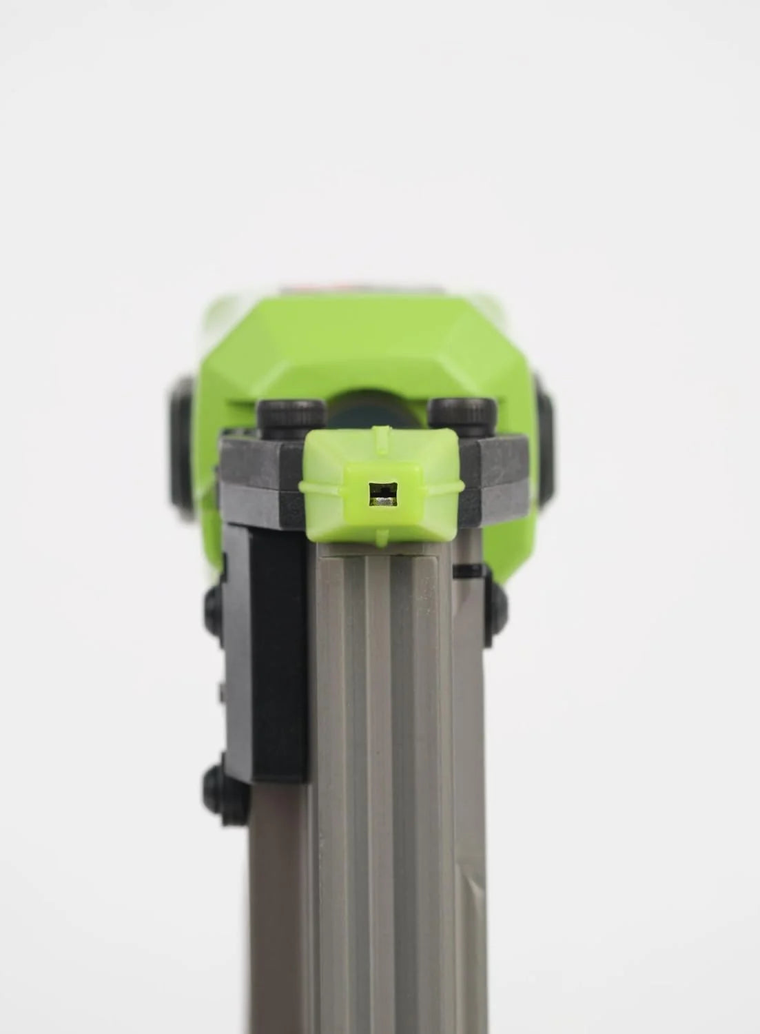Pinner w/Auto Lock-Out & Edge Guide